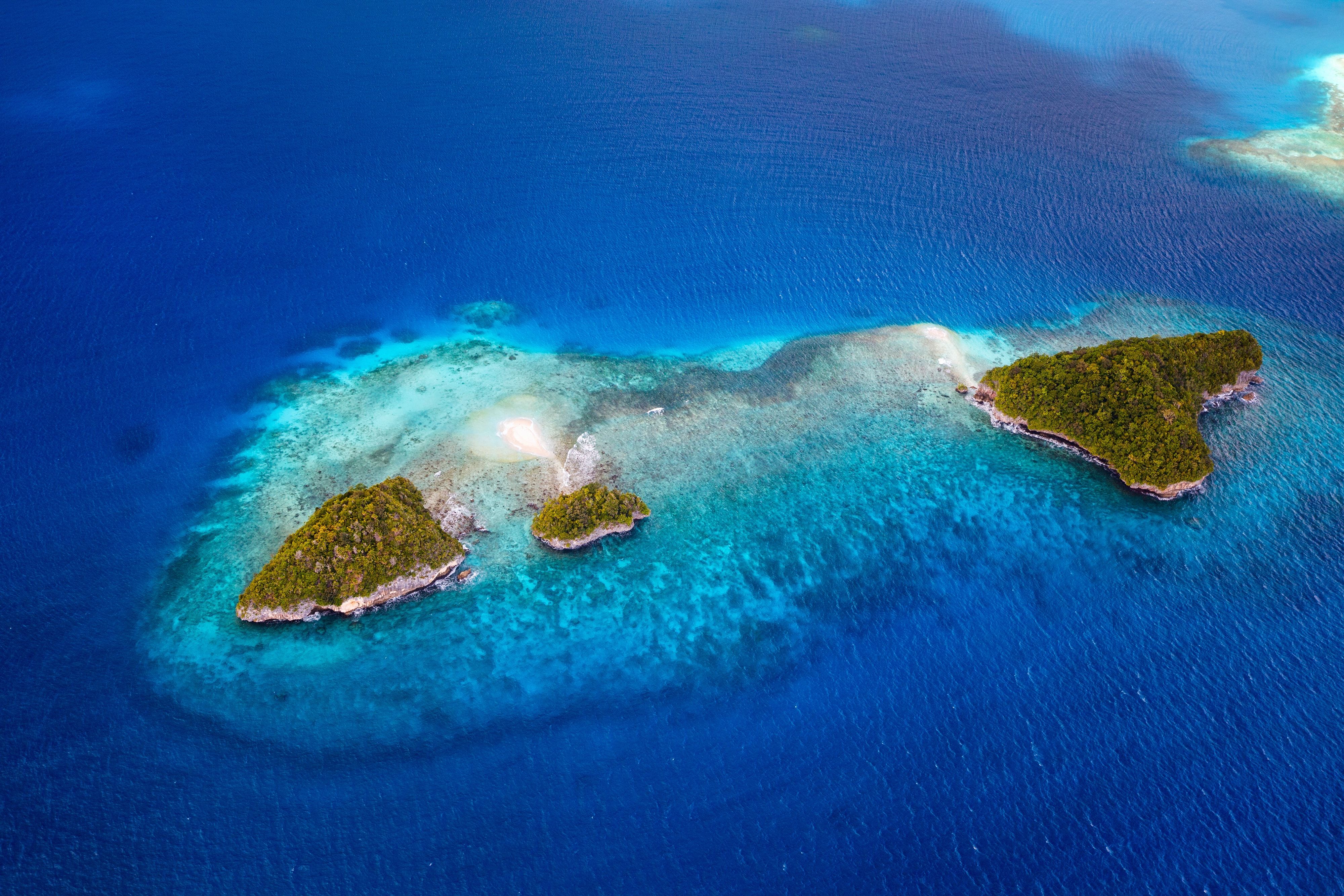 Île du Pacifique, profitez de l'eau turquoise !