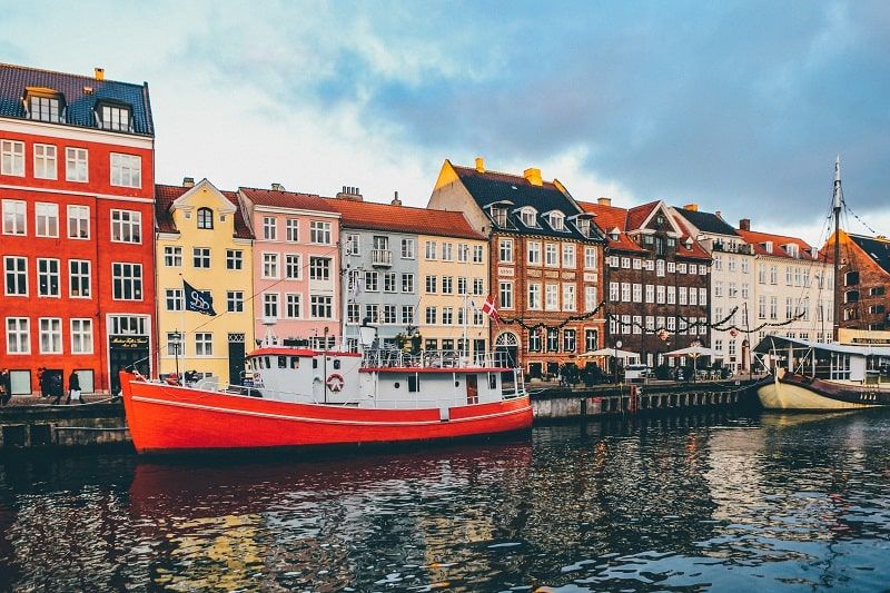 Visitez le joli port de Nyhavn lors de votre croisière à Copenhague !