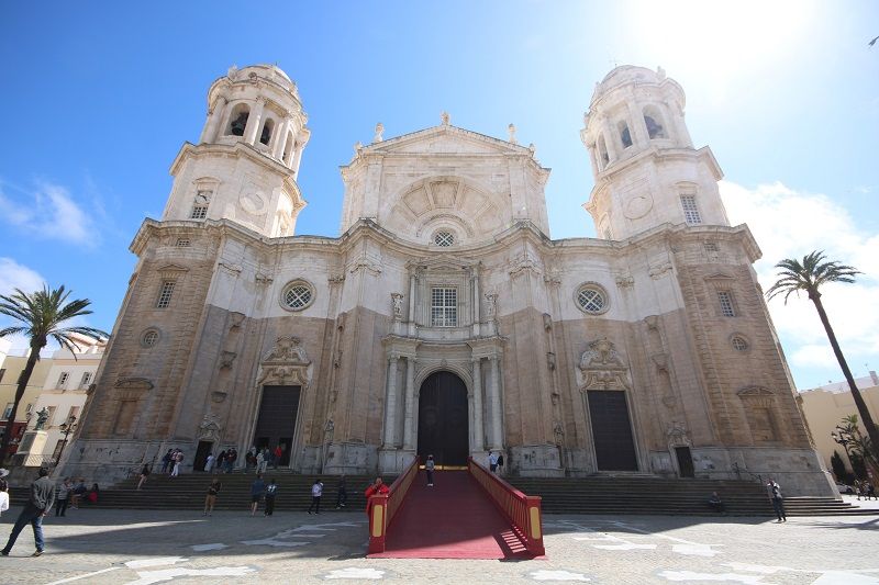 Découvrez la cathédrale de Cadix lors de votre croisière en Andalousie !